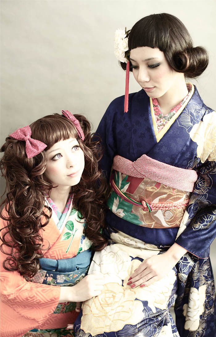 100230:青山香純 ミミちゃん ロング ウイッグL まとめ髪 ツインテール 髪飾り 振袖 成人式 シチュエーション アンティーク着物 