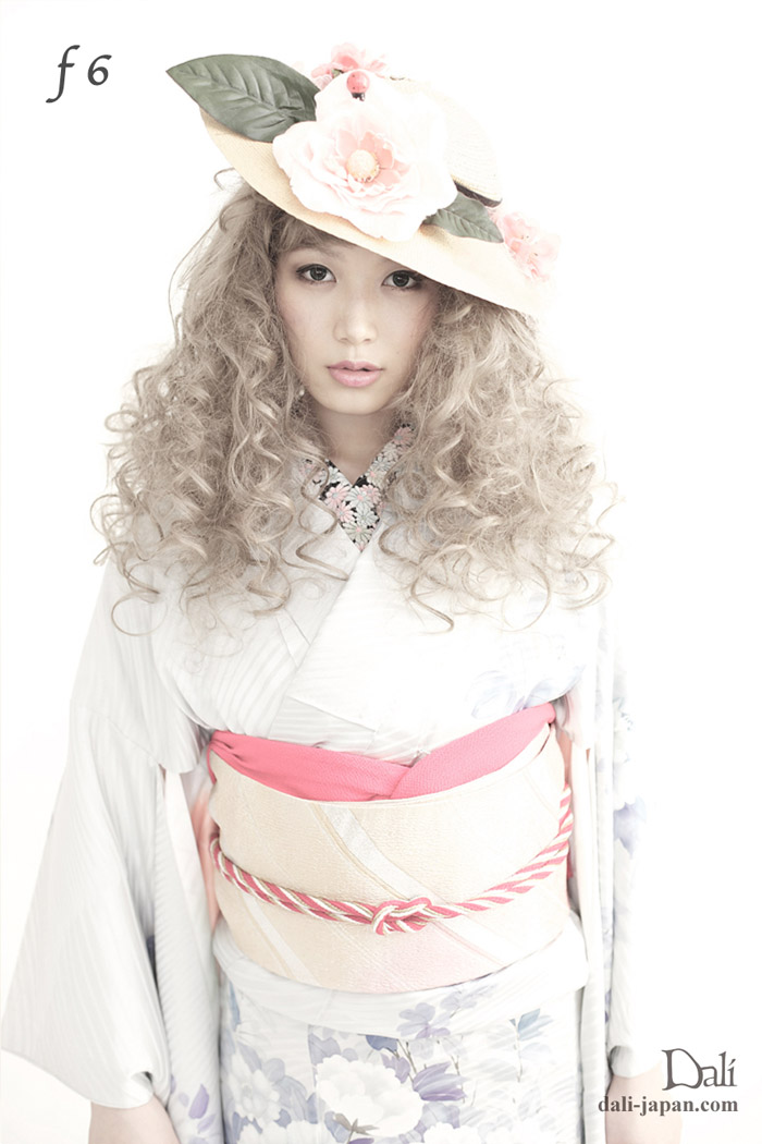 100780:光宗薫 ロング ウイッグL ヴィンテージヘッドドレス 髪飾り 振袖 成人式 シチュエーション アンティーク着物 